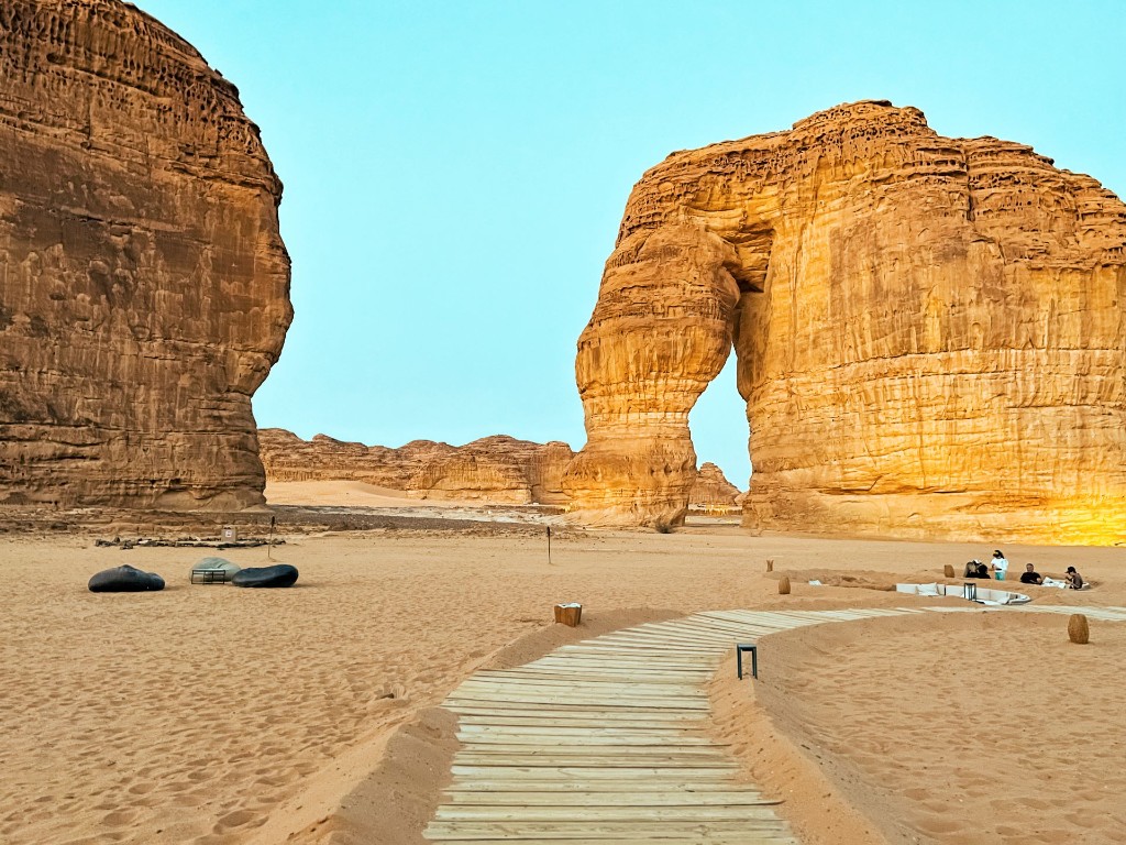 Elephant Rock desert landscape